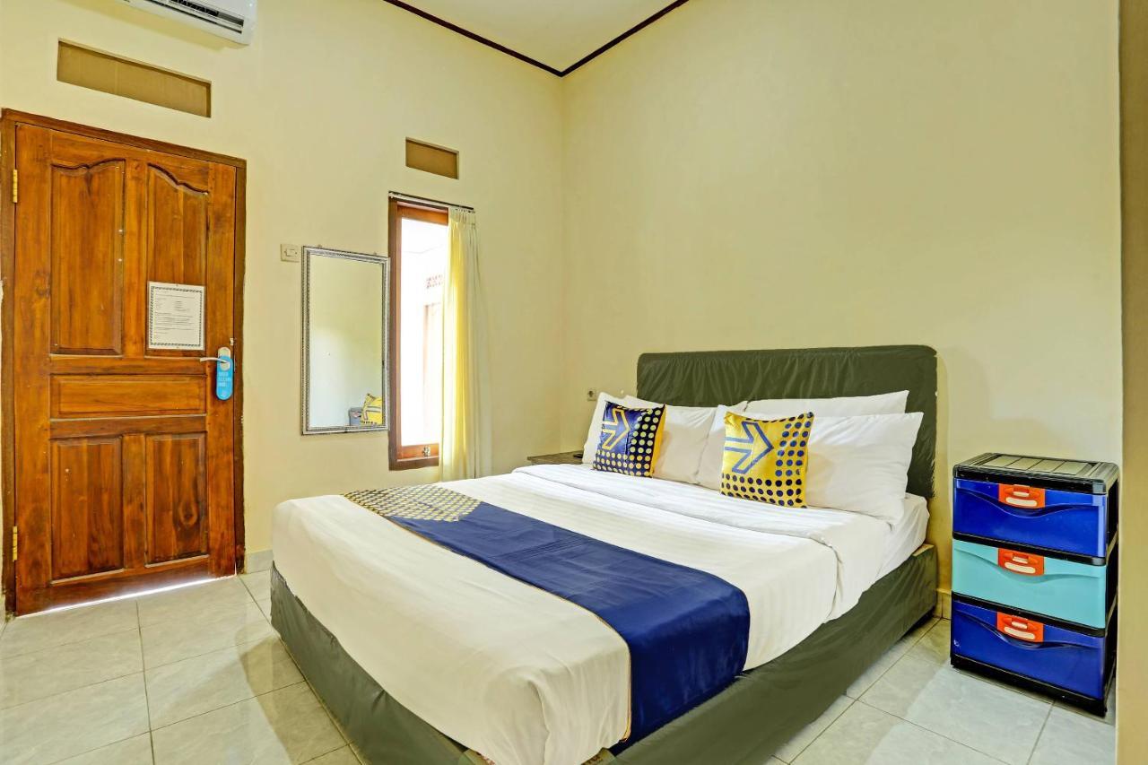Spot On 91197 Pondok Rahayu Hotel Kerobokan  Exterior photo